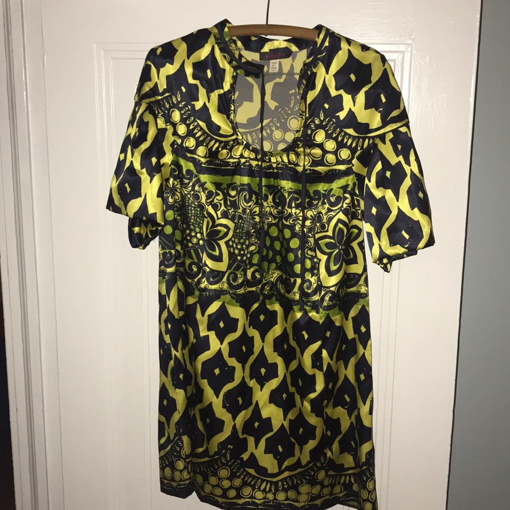 Fun cute Dress above the knee
